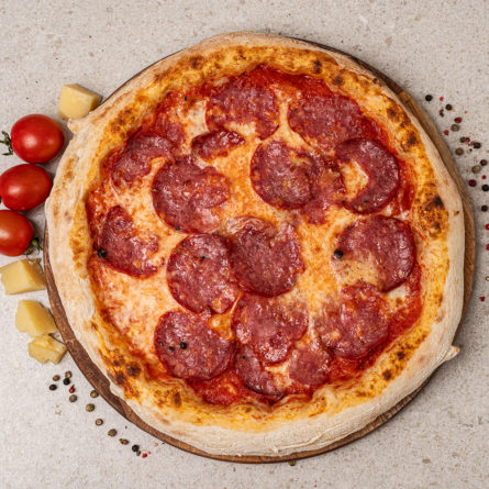 Піца cалямі Наполі